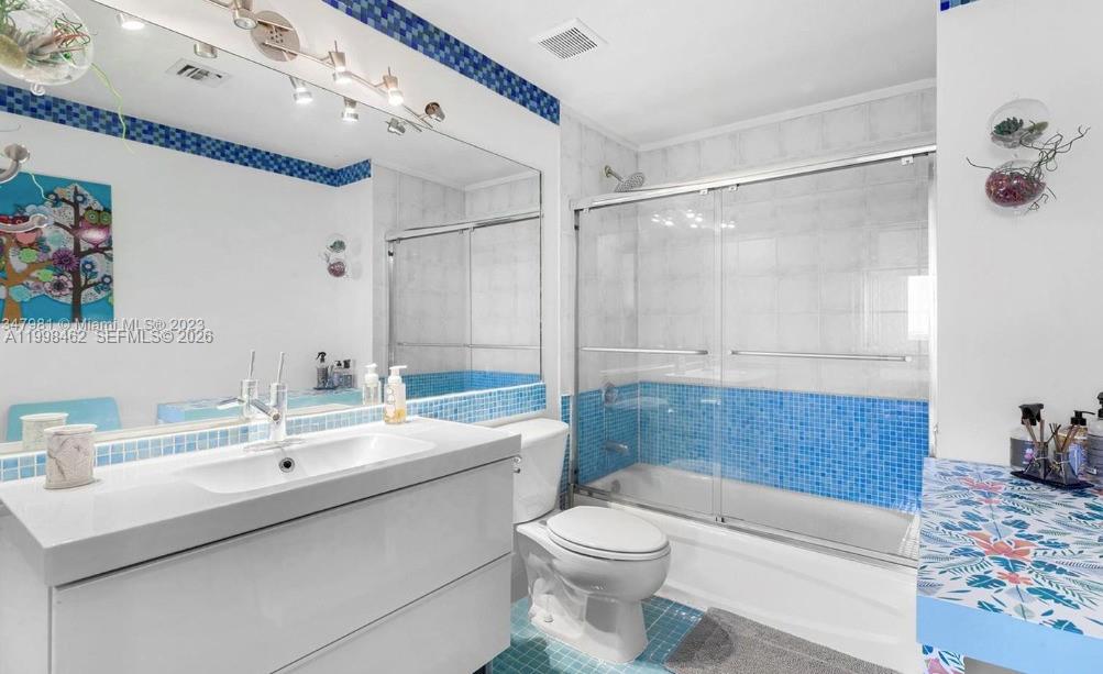 CORAL PLAZA OF MIAMI COND - Residential