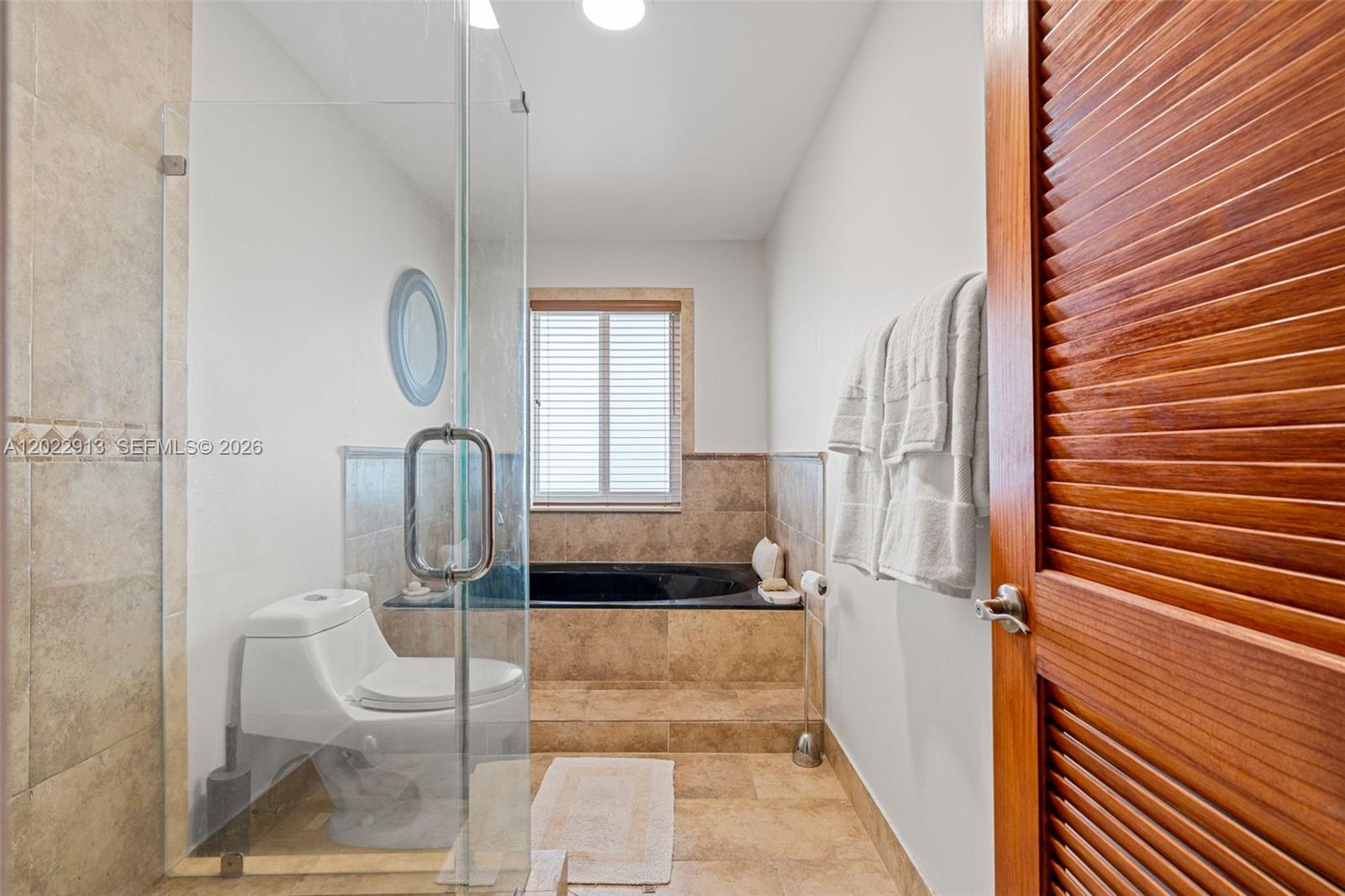 ATRIUM HOMES AT THE HAMMO - Residential