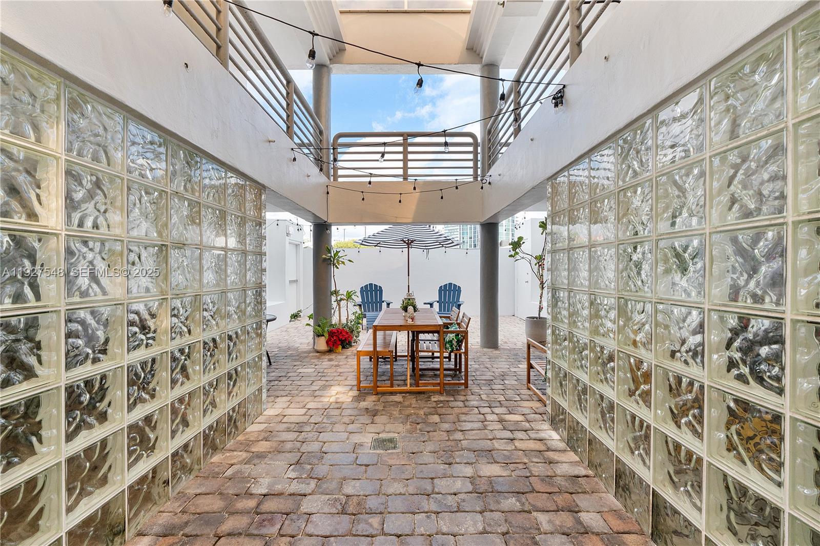 THE MONARCH GROVE CONDO - Residential