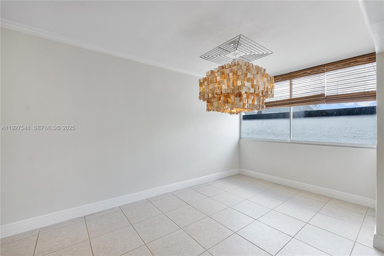 THE MONARCH GROVE CONDO - Residential