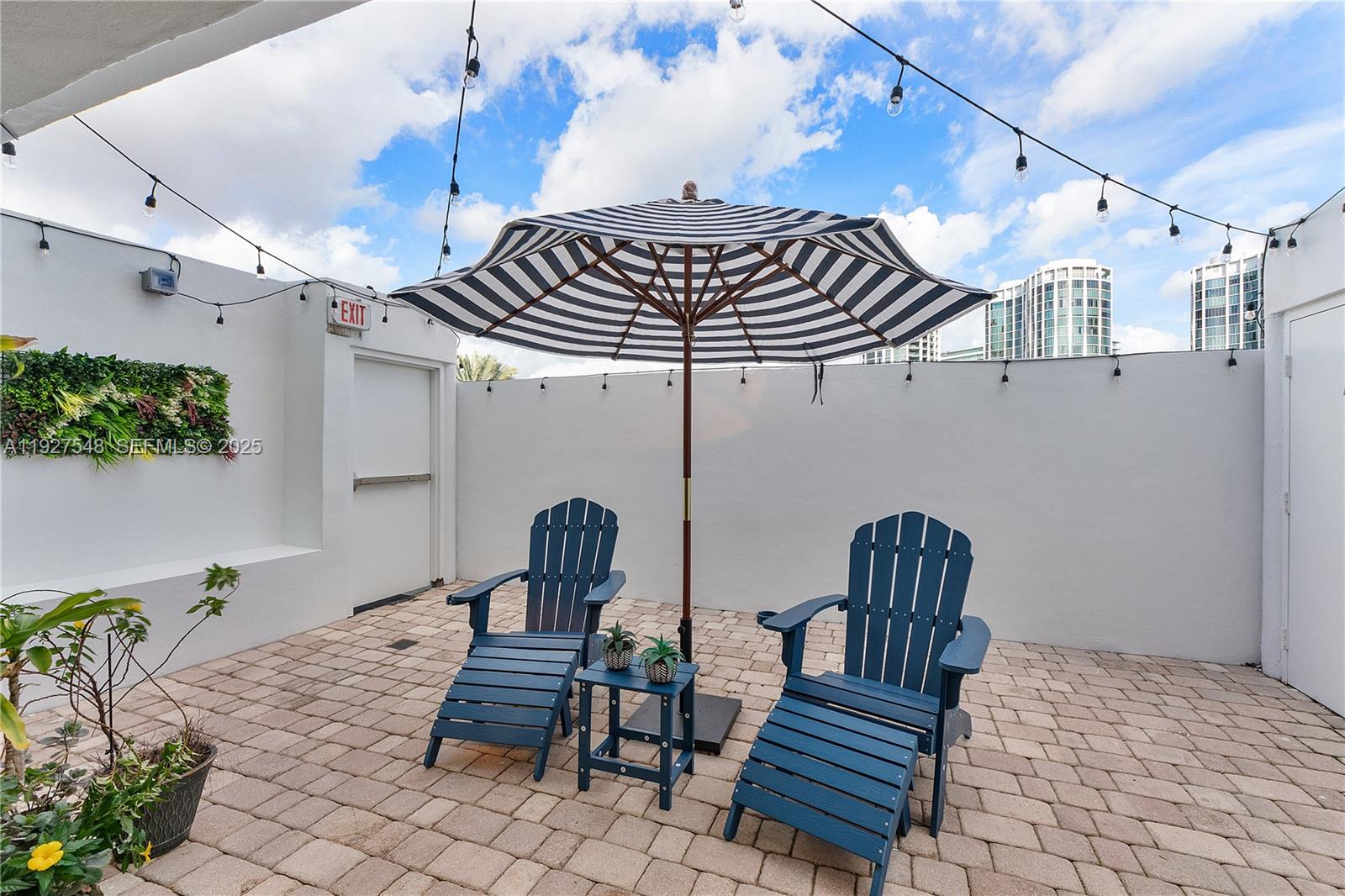 THE MONARCH GROVE CONDO - Residential