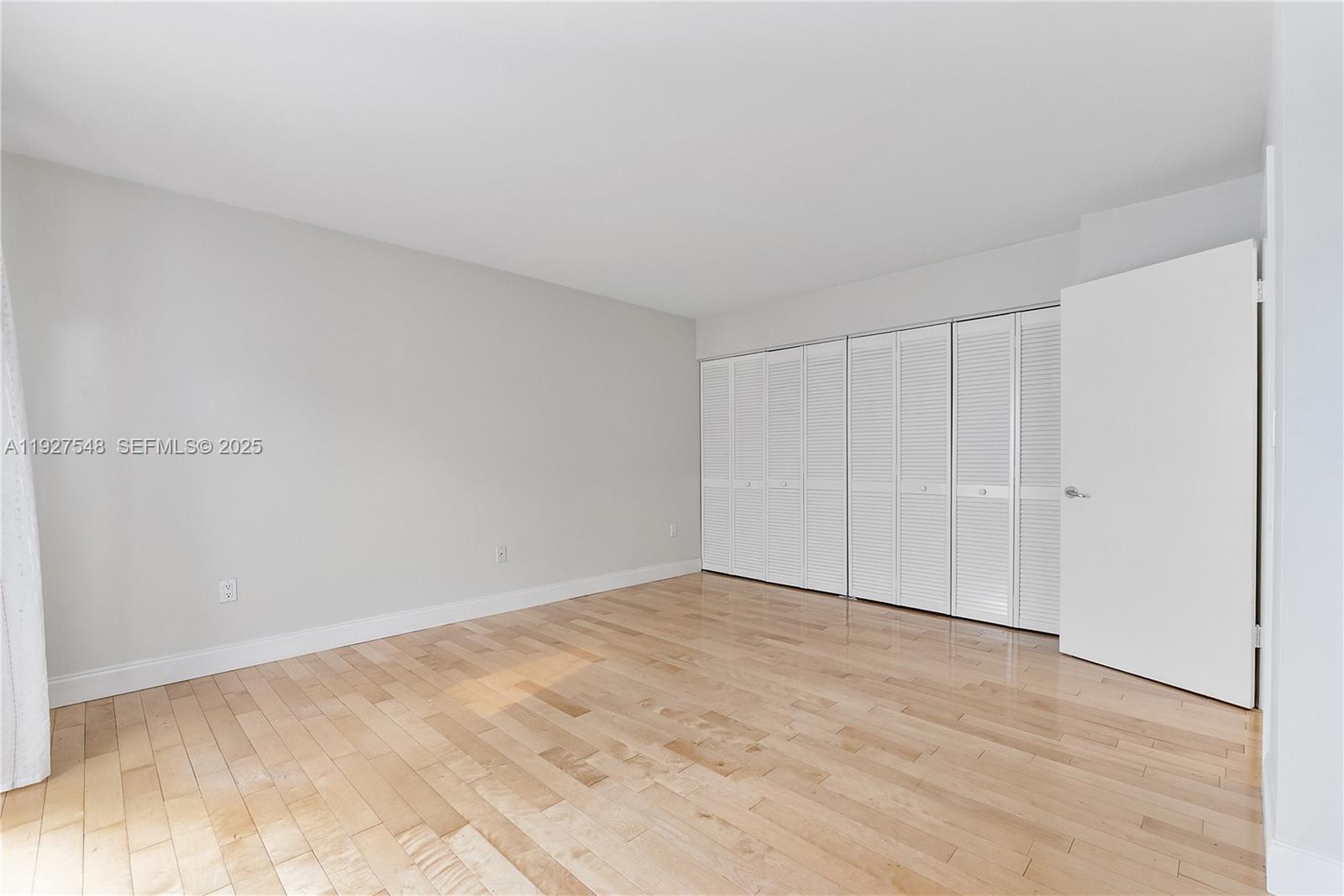 THE MONARCH GROVE CONDO - Residential