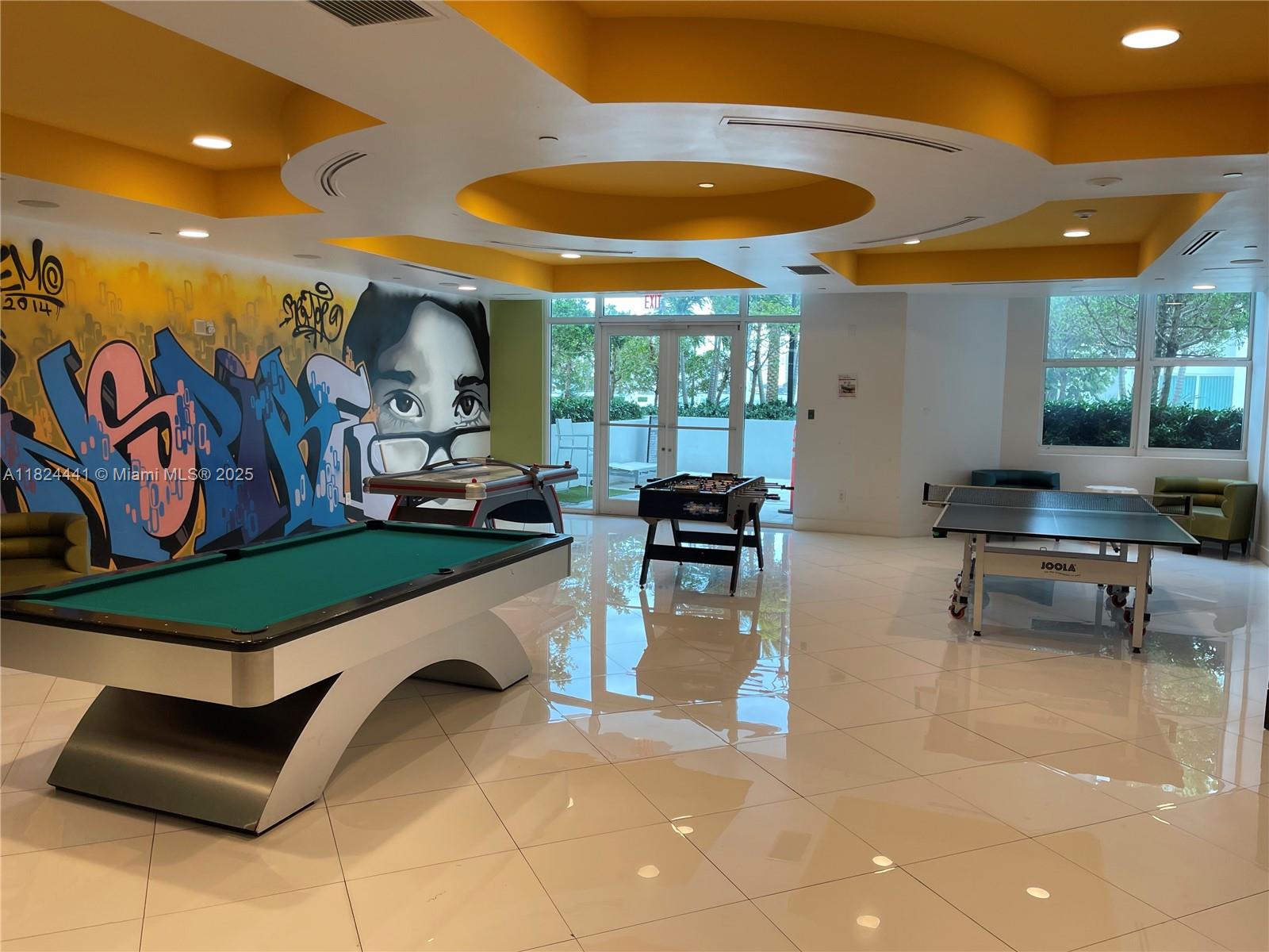 THE PENINSULA II CONDO - Residential