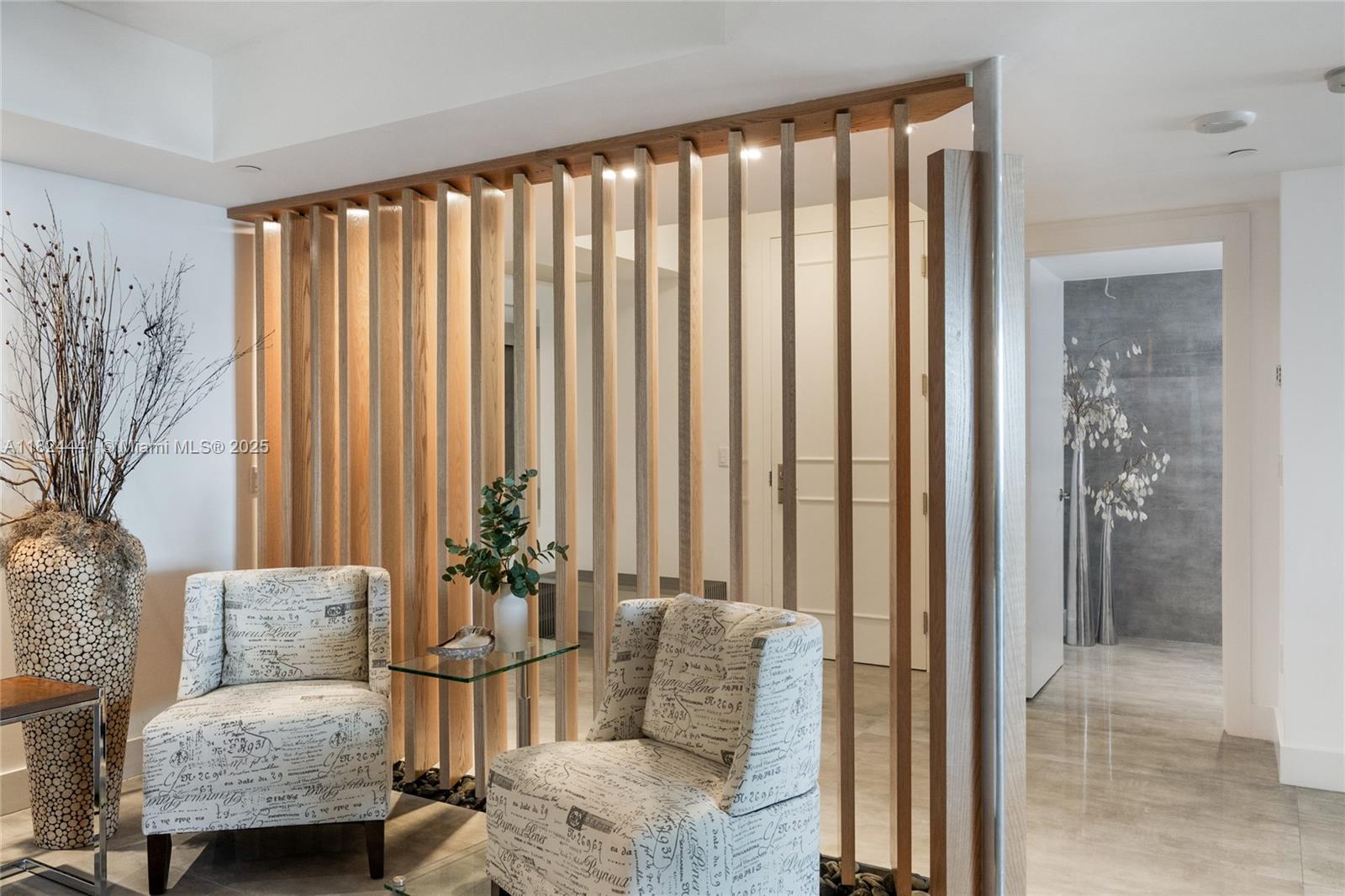 THE PENINSULA II CONDO - Residential