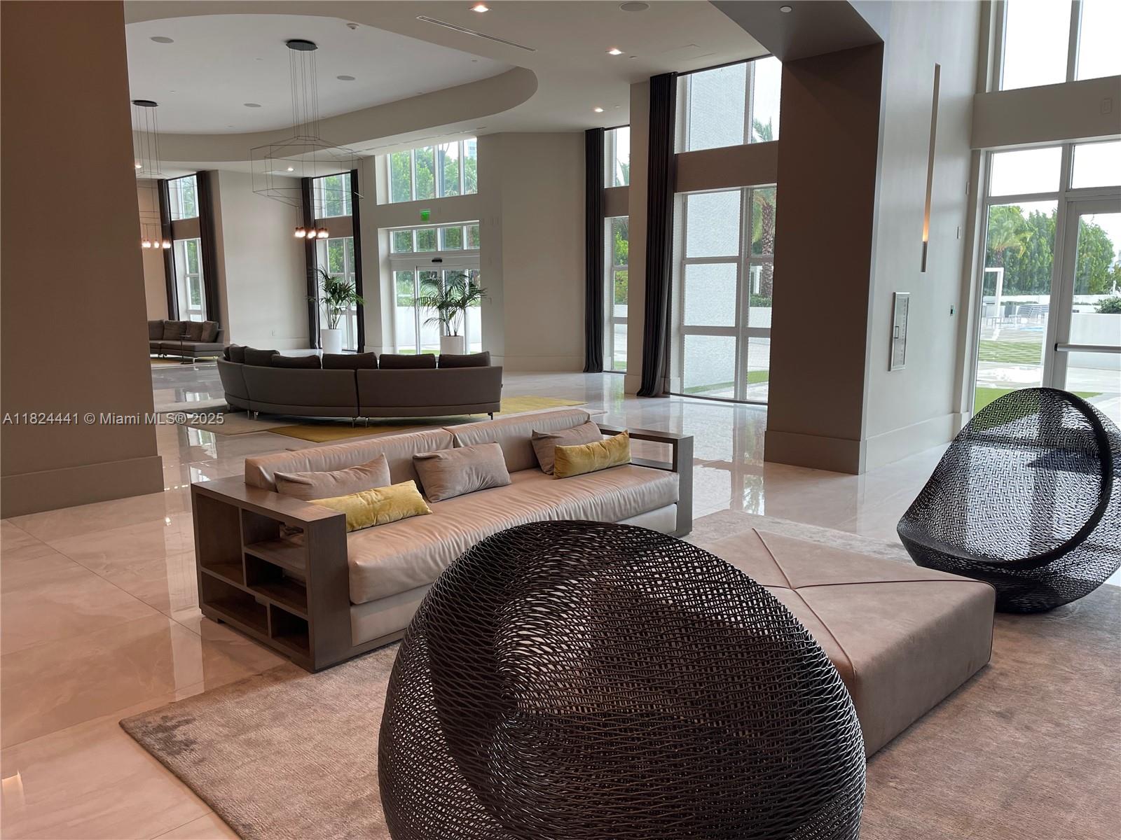 THE PENINSULA II CONDO - Residential