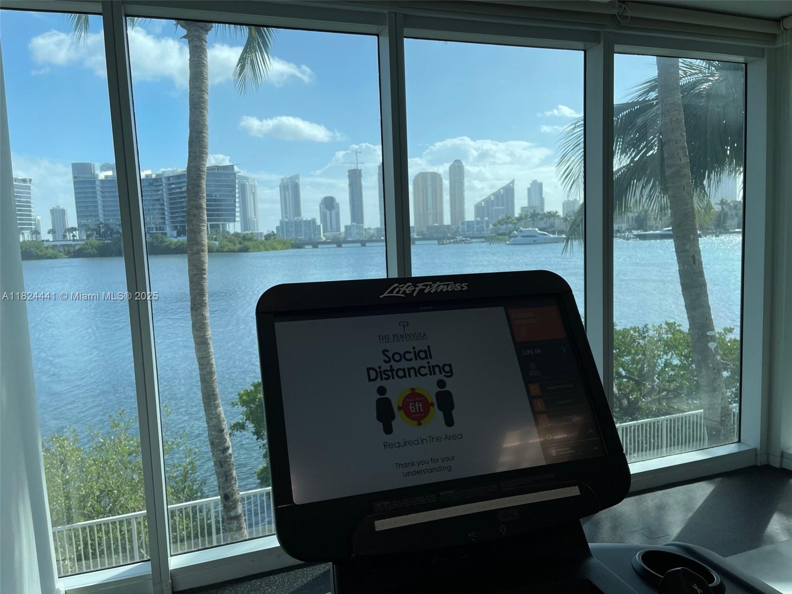 THE PENINSULA II CONDO - Residential