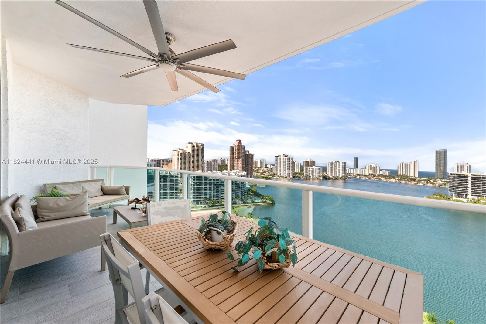 THE PENINSULA II CONDO - Residential