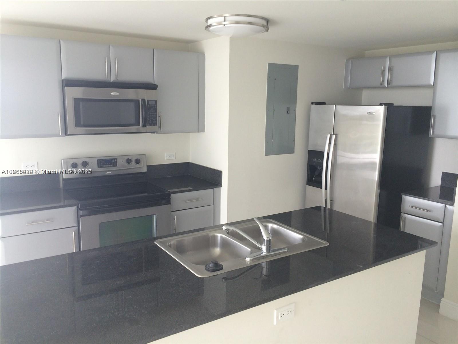 TERRAZAS RIVERPARK VILLAG - Residential