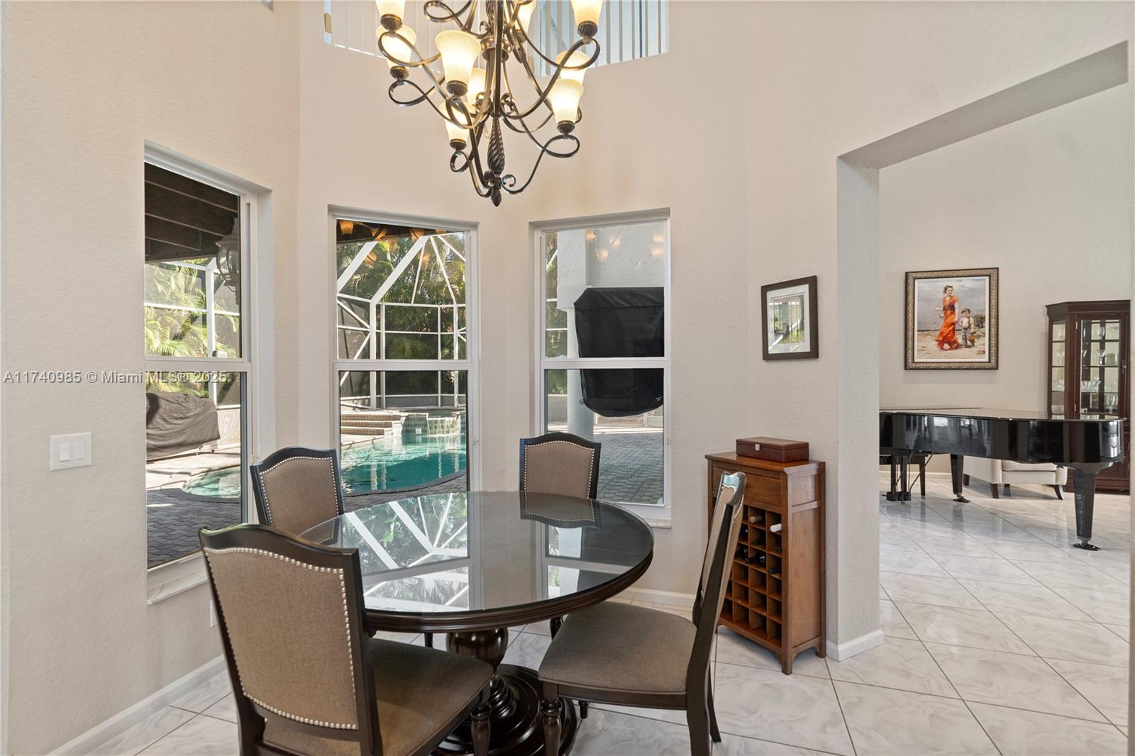 HOLLYWOOD LAKES COUNTRY C - Residential