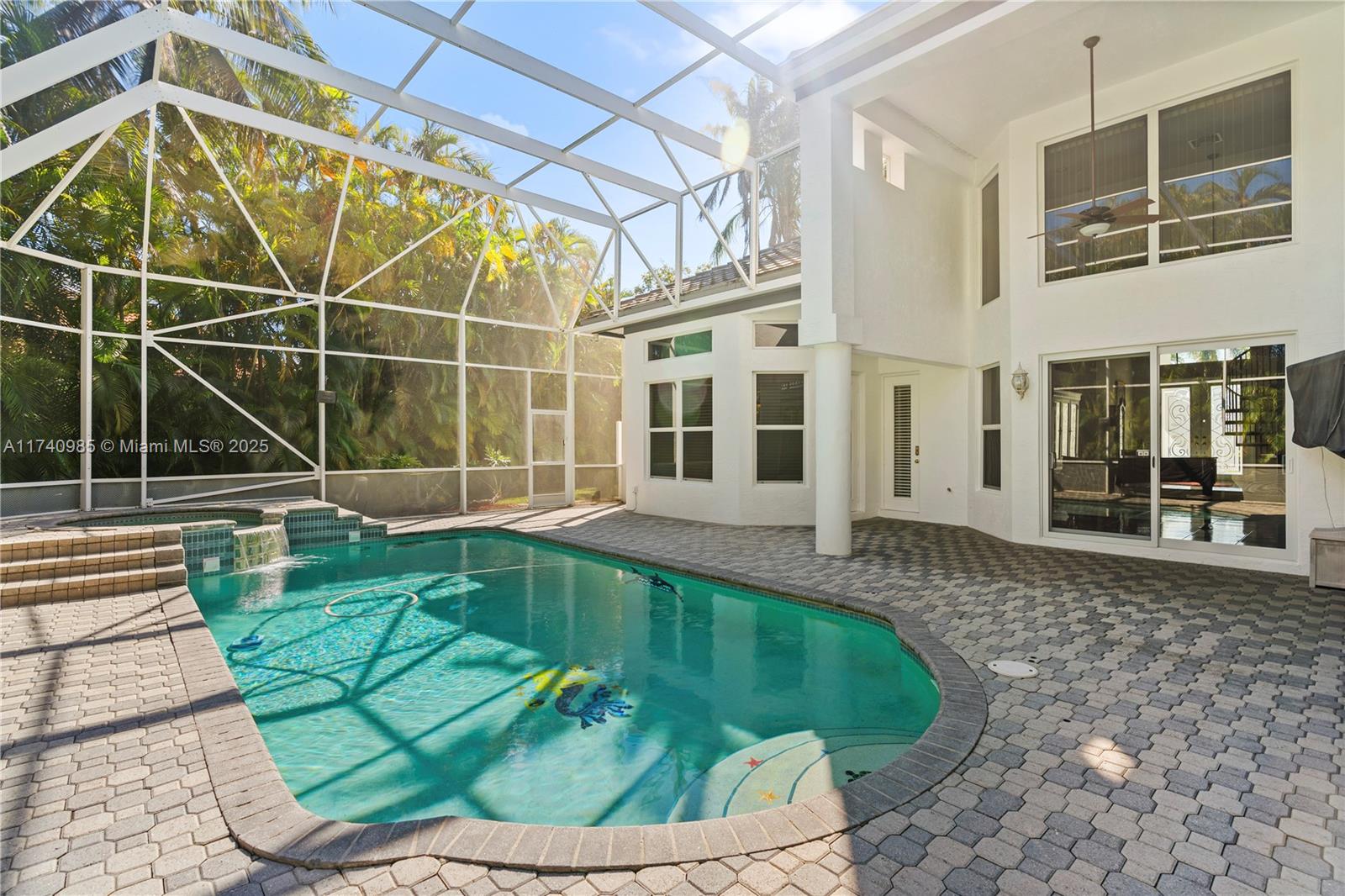 HOLLYWOOD LAKES COUNTRY C - Residential