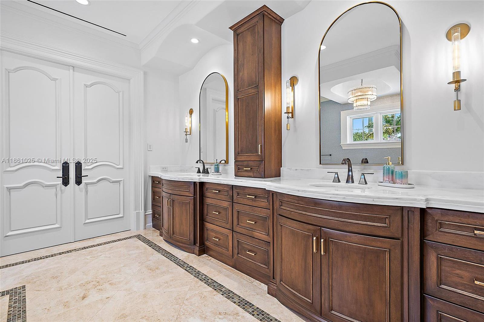 Admirals Cove - Residential