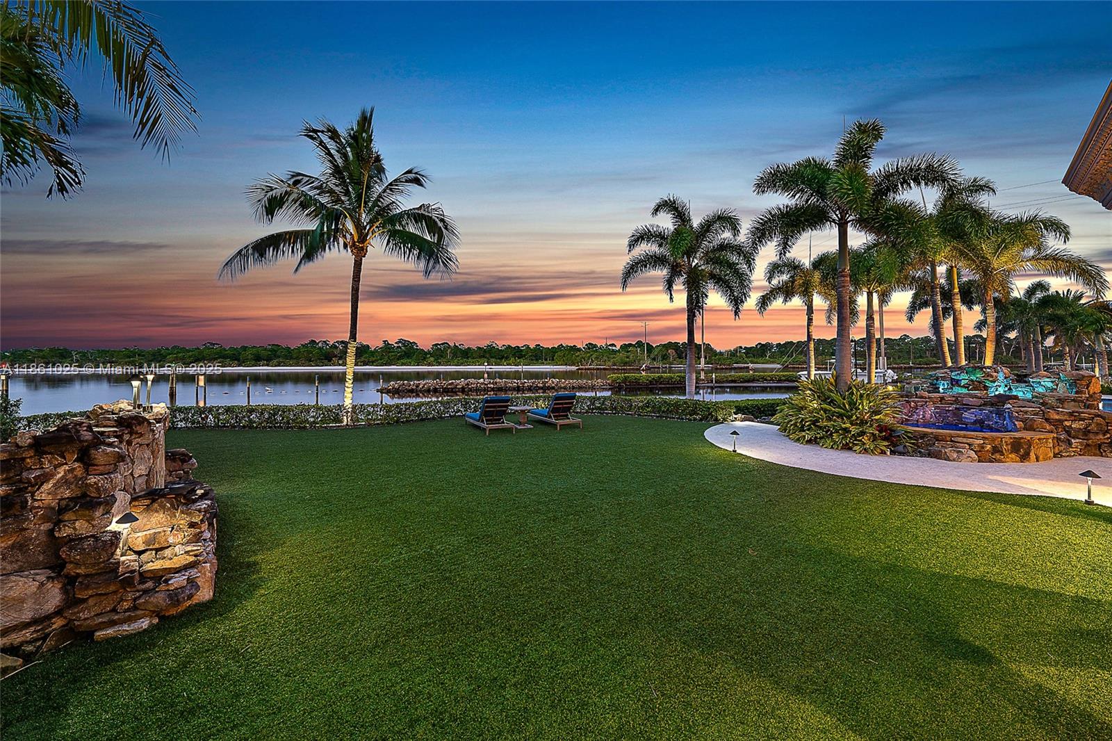 Admirals Cove - Residential