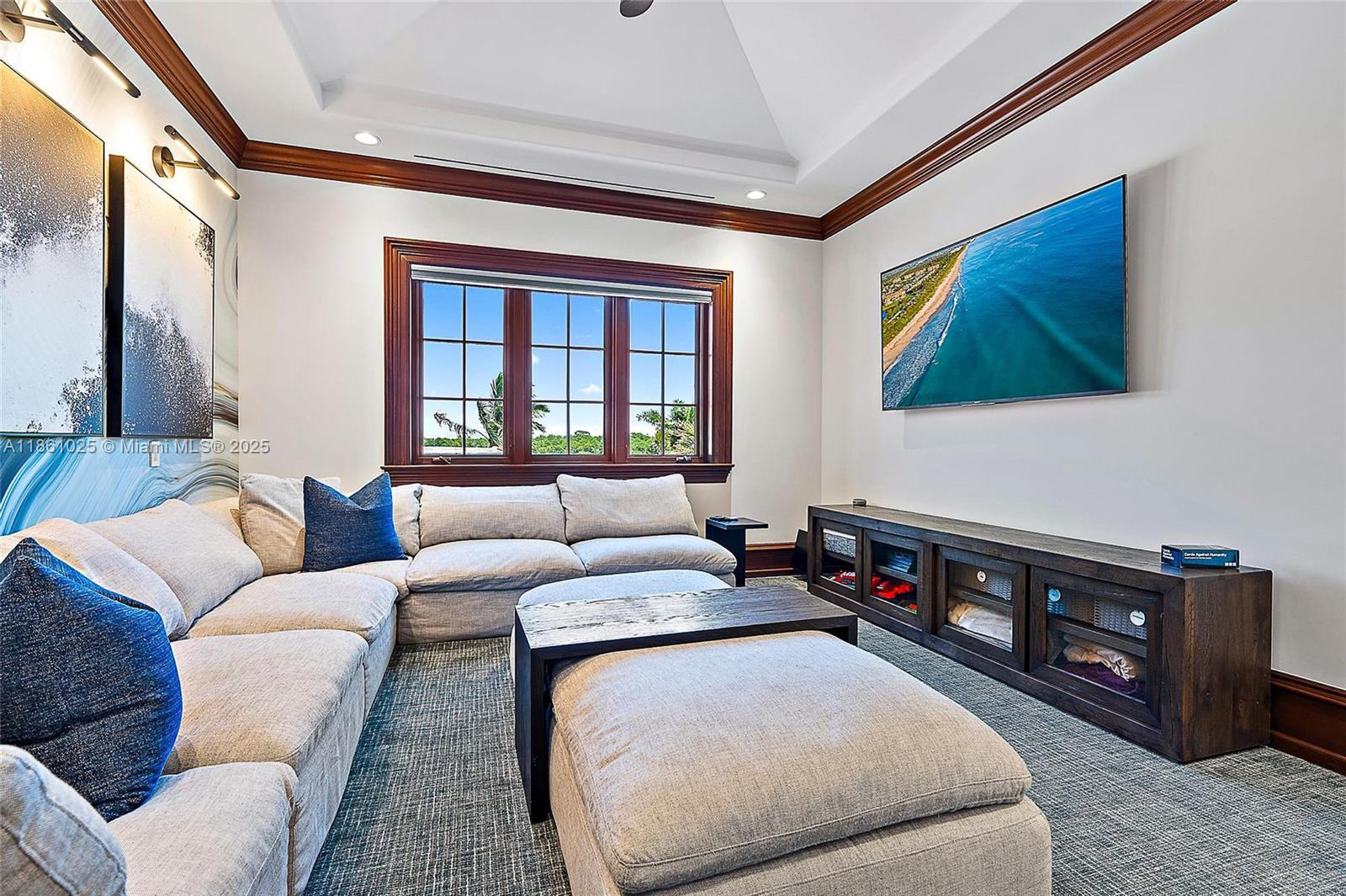 Admirals Cove - Residential