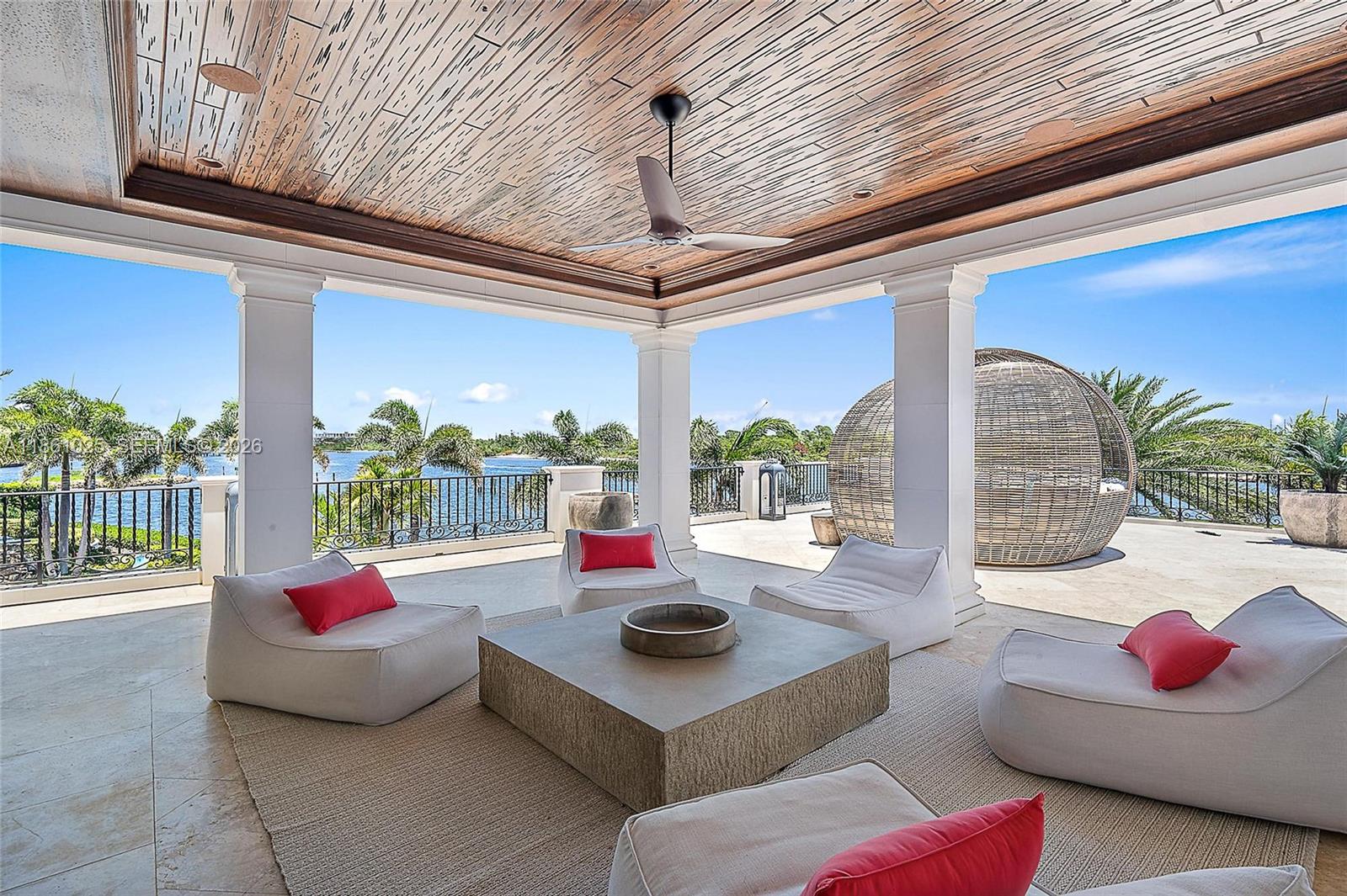 Admirals Cove - Residential