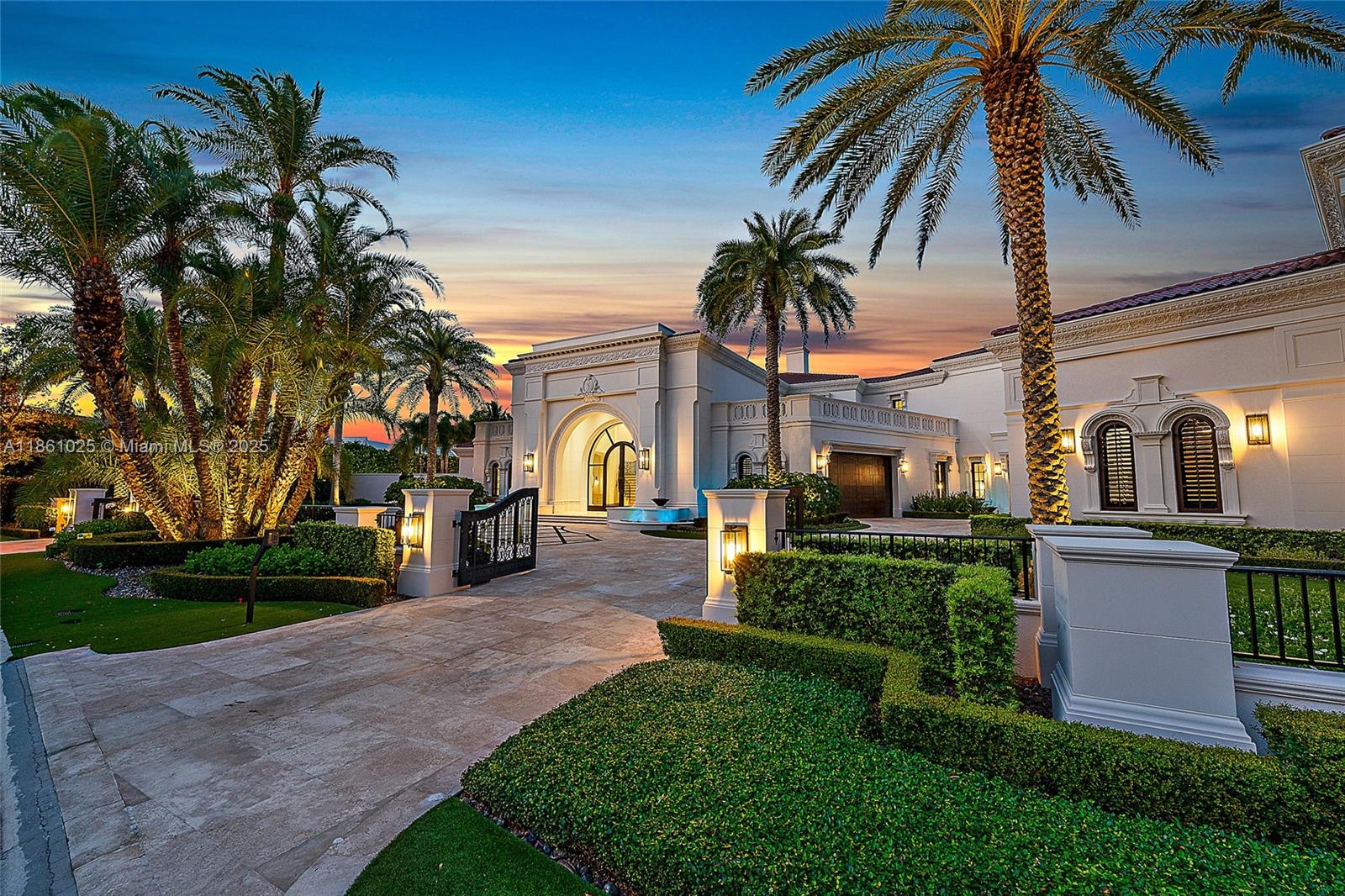 Admirals Cove - Residential