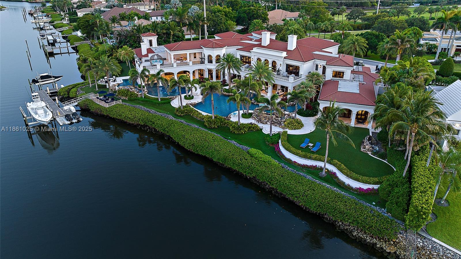 176 Spyglass Ln