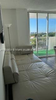 KEYSTONE TOWERS CONDO - Residential