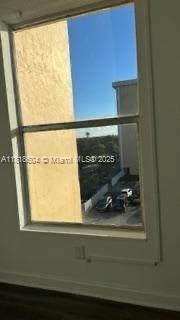 KEYSTONE TOWERS CONDO - Residential