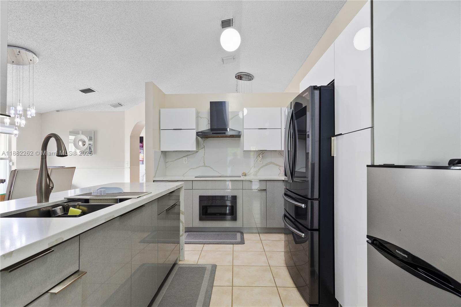 MONTERREY 2ND ADDN - Residential