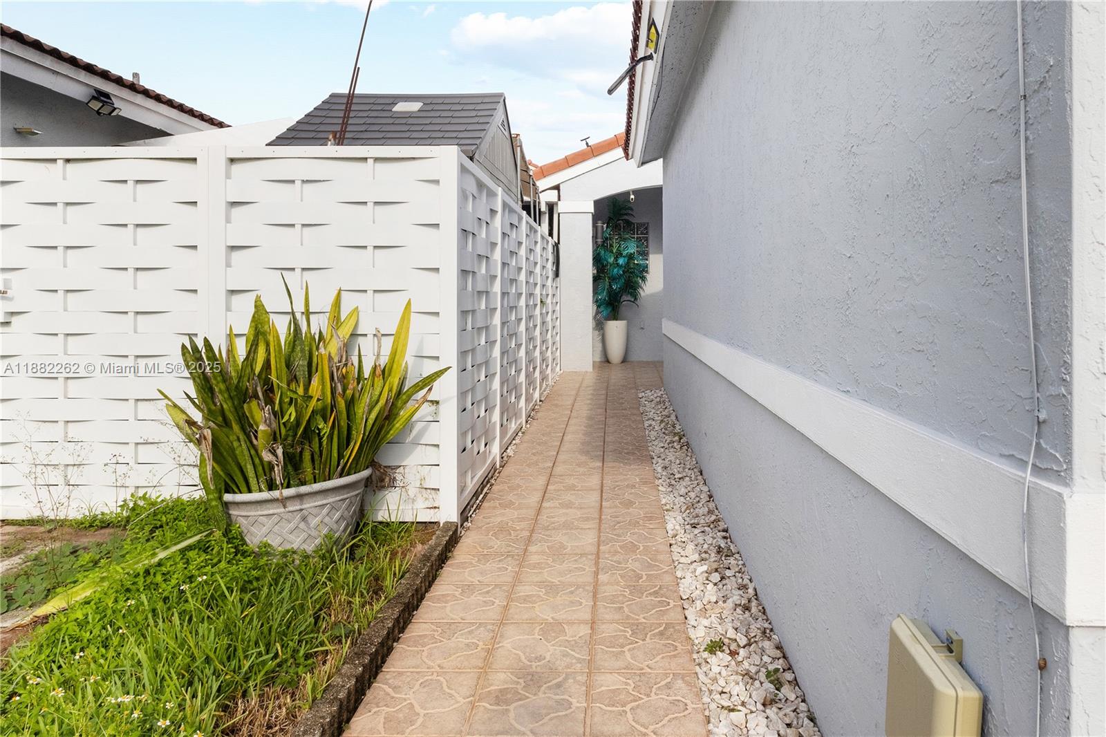 MONTERREY 2ND ADDN - Residential