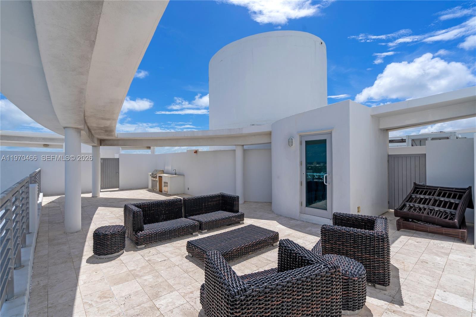 CAPRI SOUTH BEACH CONDO - Residential