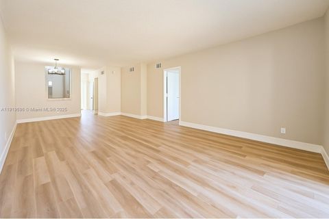 Photo of 333 NW 17th Ct #203B, Fort Lauderdale, FL 33311 (MLS # A11919696)