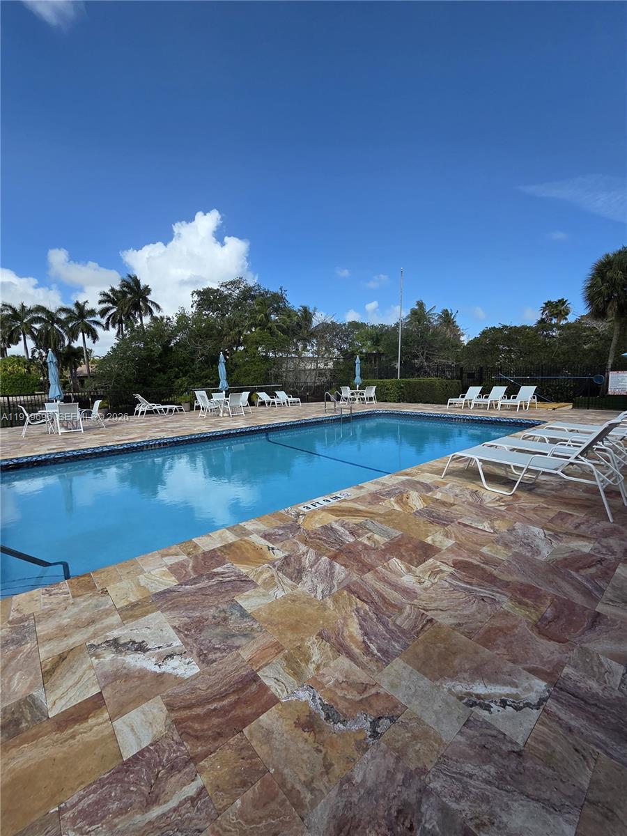 HIDDEN HARBOR CONDOMINIUM - Residential