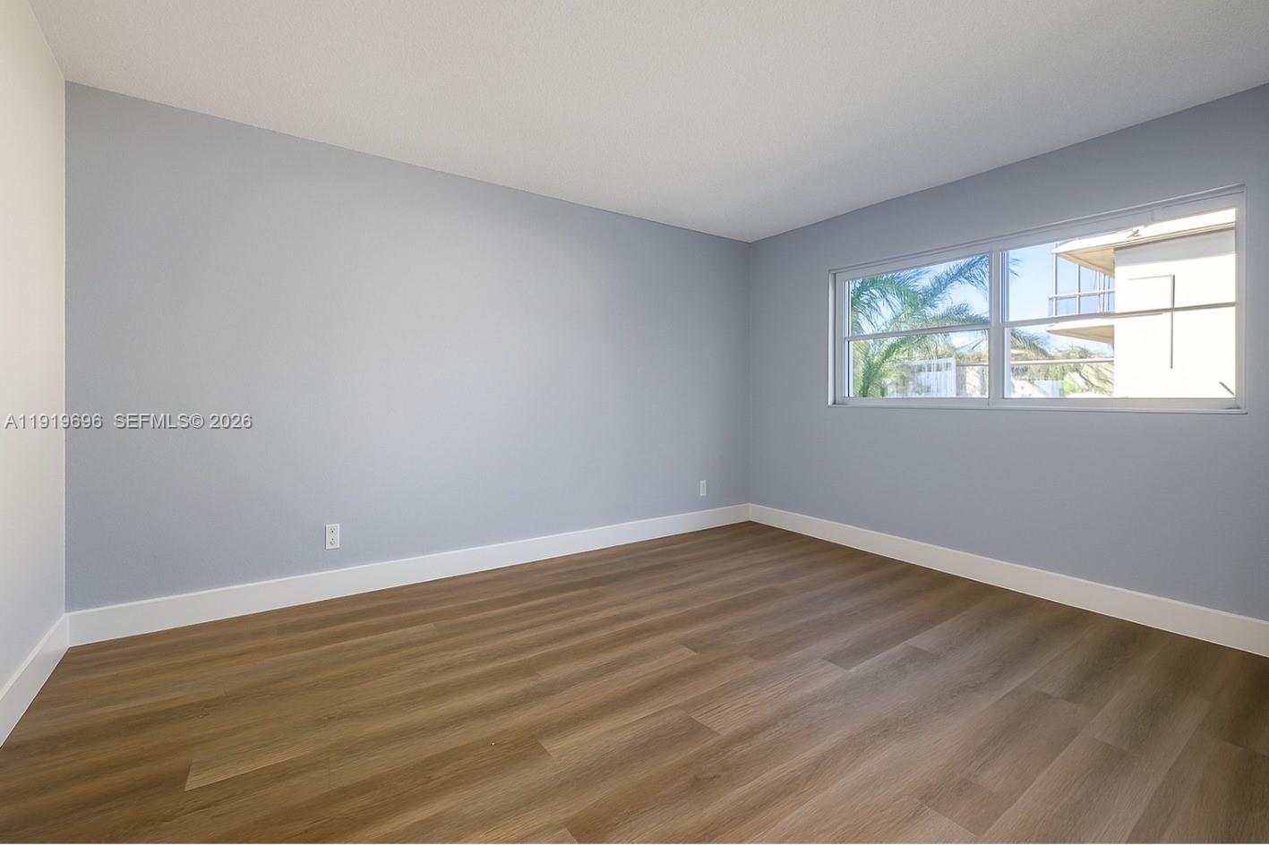 HIDDEN HARBOR CONDOMINIUM - Residential