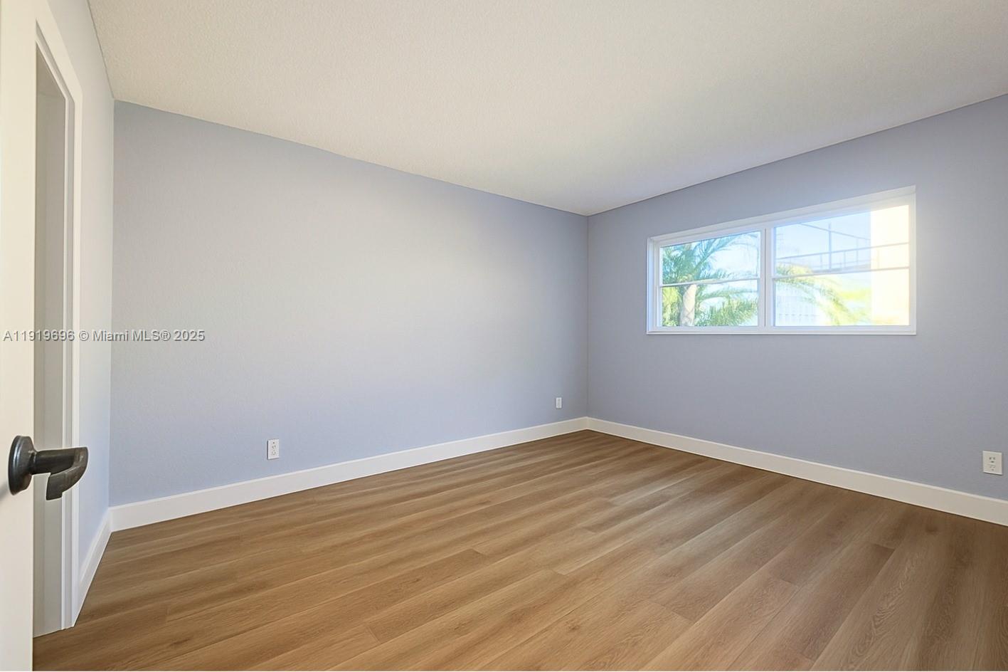 HIDDEN HARBOR CONDOMINIUM - Residential