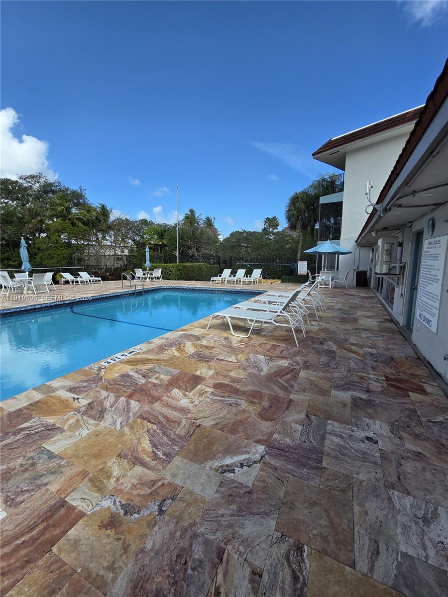 HIDDEN HARBOR CONDOMINIUM - Residential