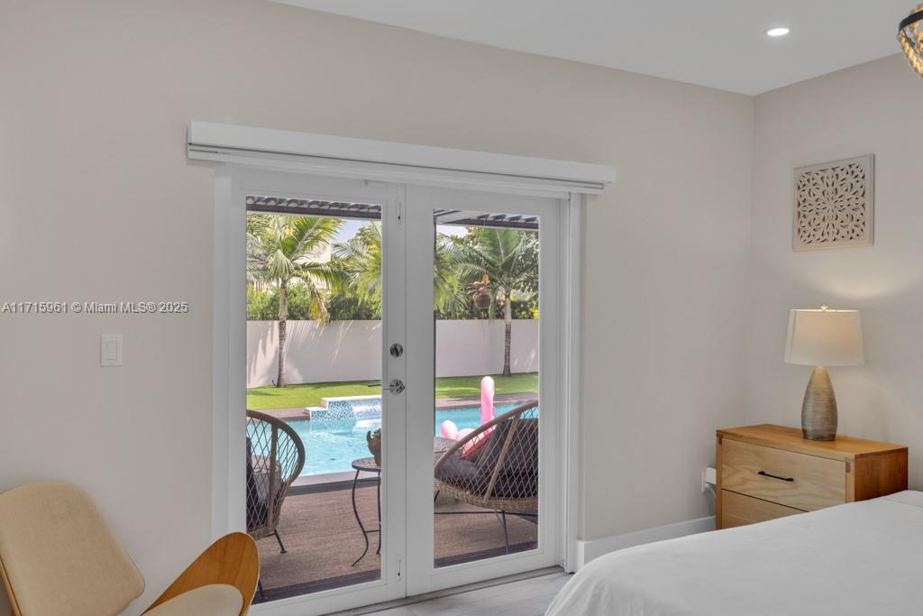 MIAMI SHORES SEC 3 - Residential