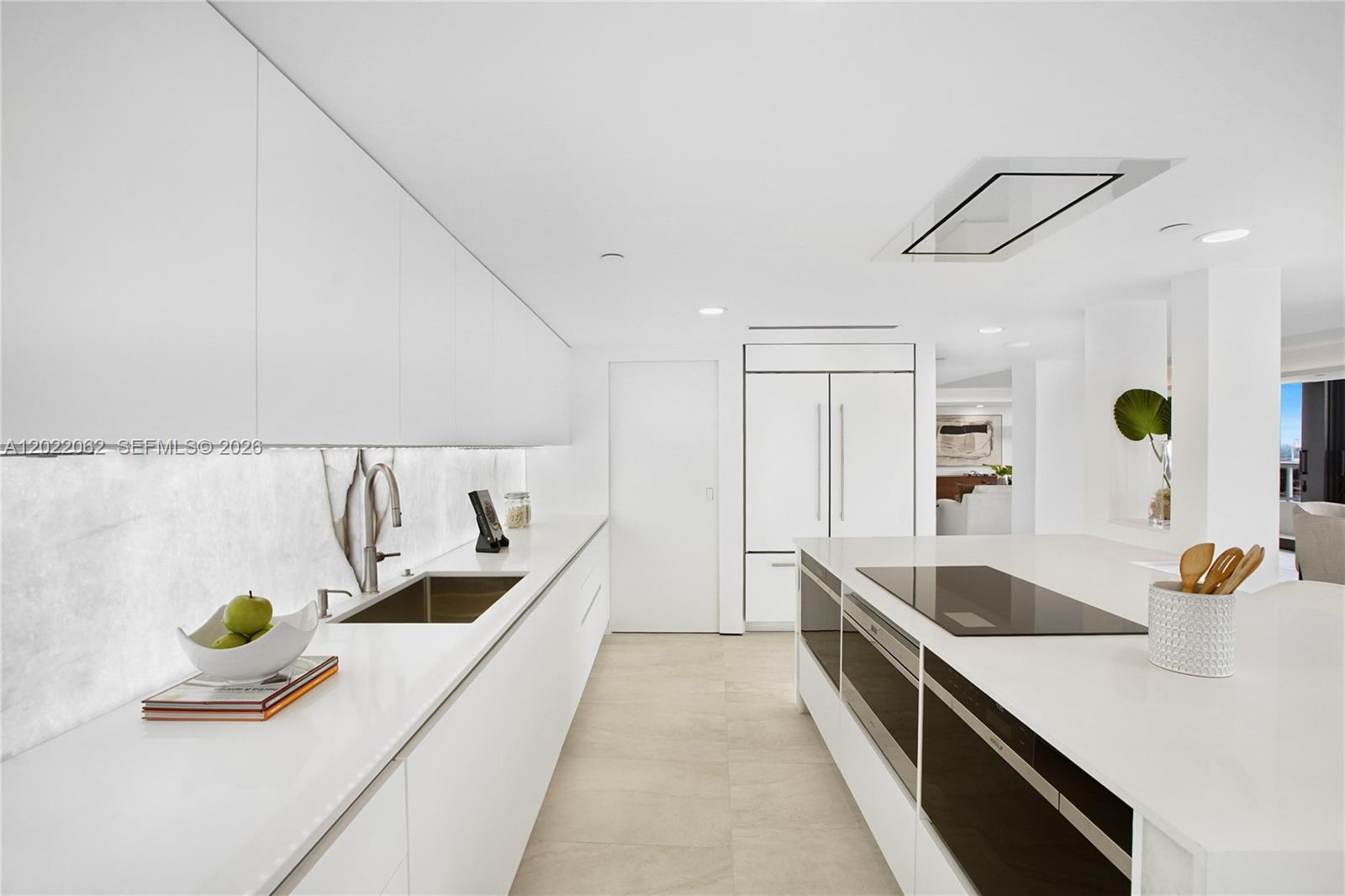 NINE ISLAND AVENUE CONDO - Residential
