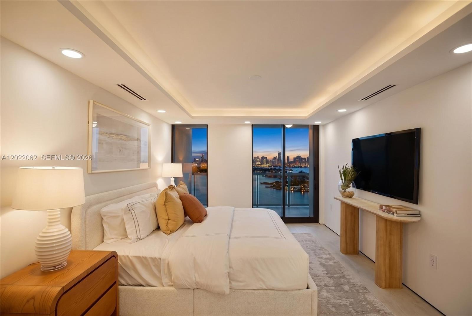 NINE ISLAND AVENUE CONDO - Residential