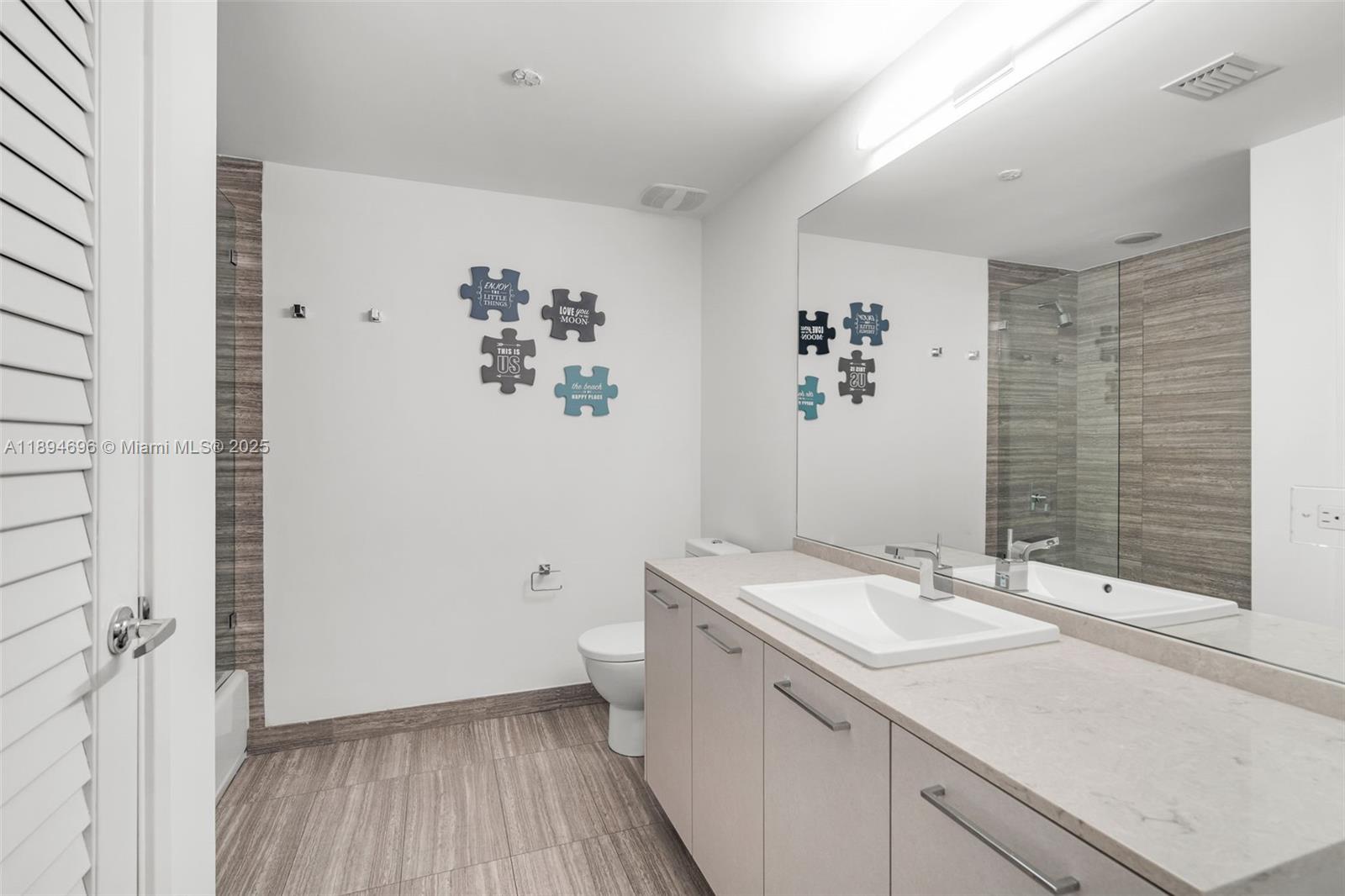 1010 BRICKELL CONDO - Residential