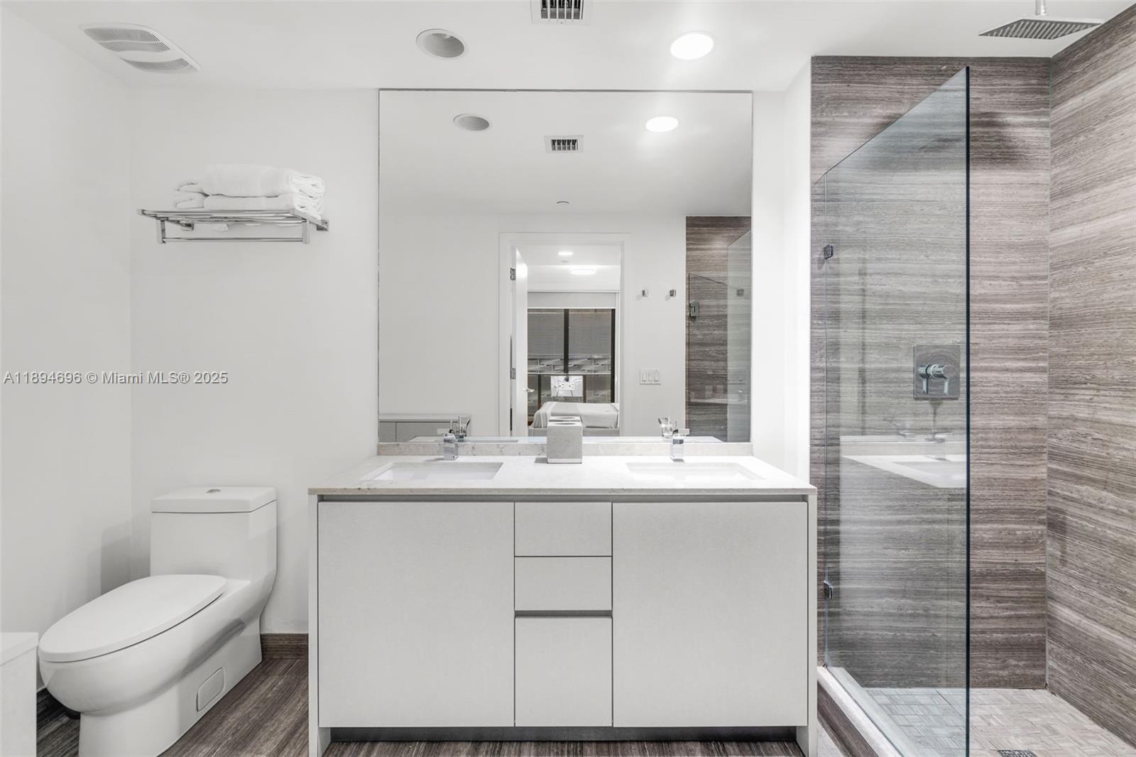 1010 BRICKELL CONDO - Residential