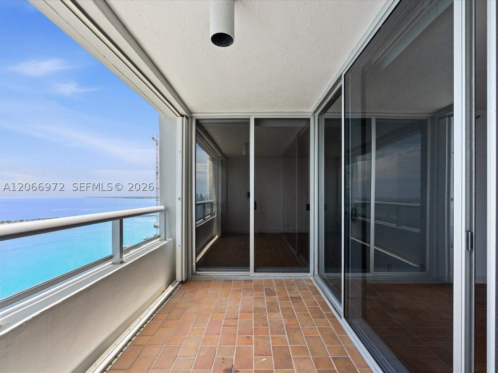 1541 Brickell Ave B3804