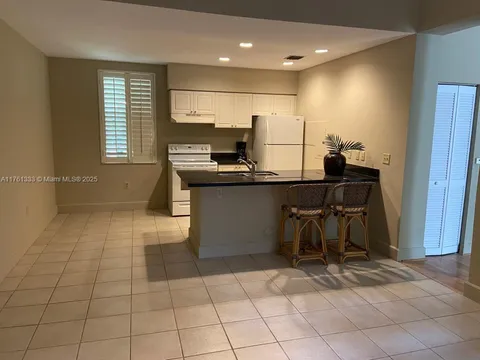 MLS: A11761333