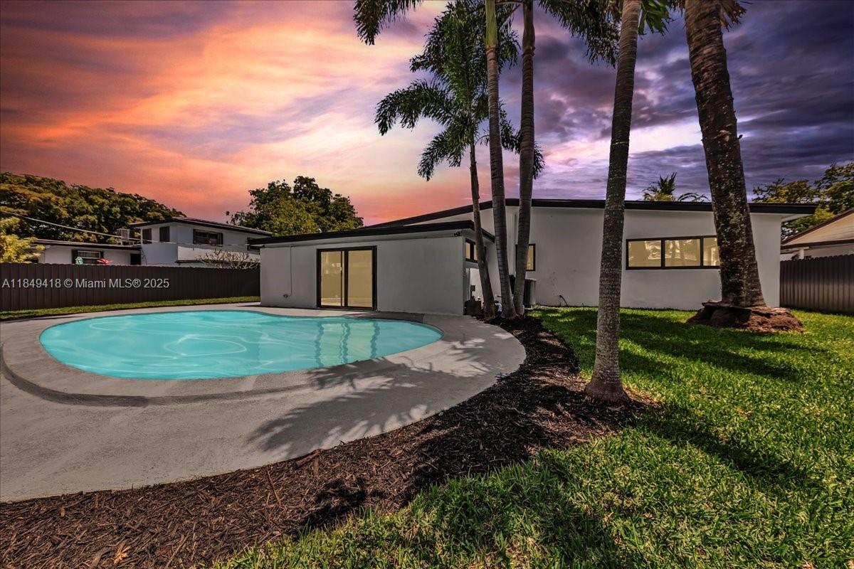 15020 NE 7th Ave, Miami, FL, 33161/$789,000 1 15020 NE 7th Ave