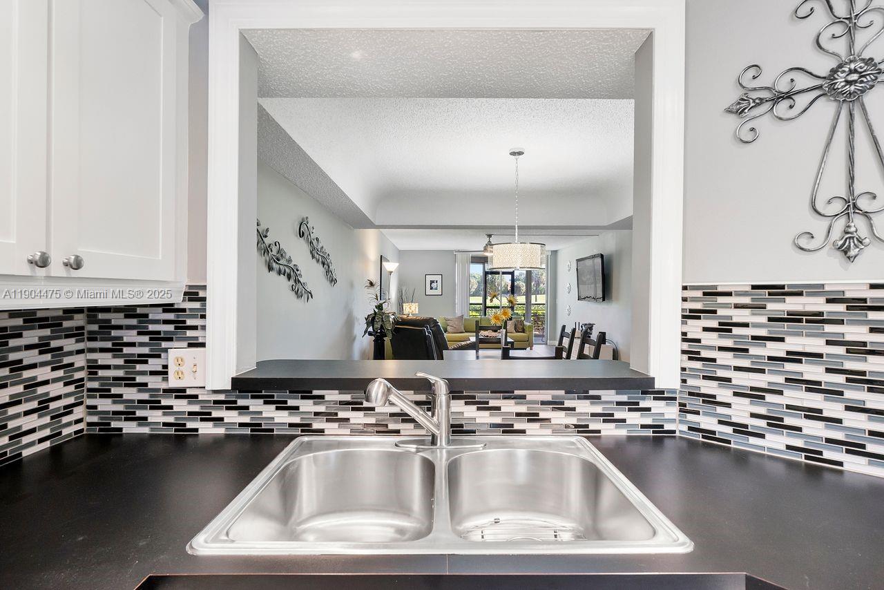 BARWOOD CONDO - Residential