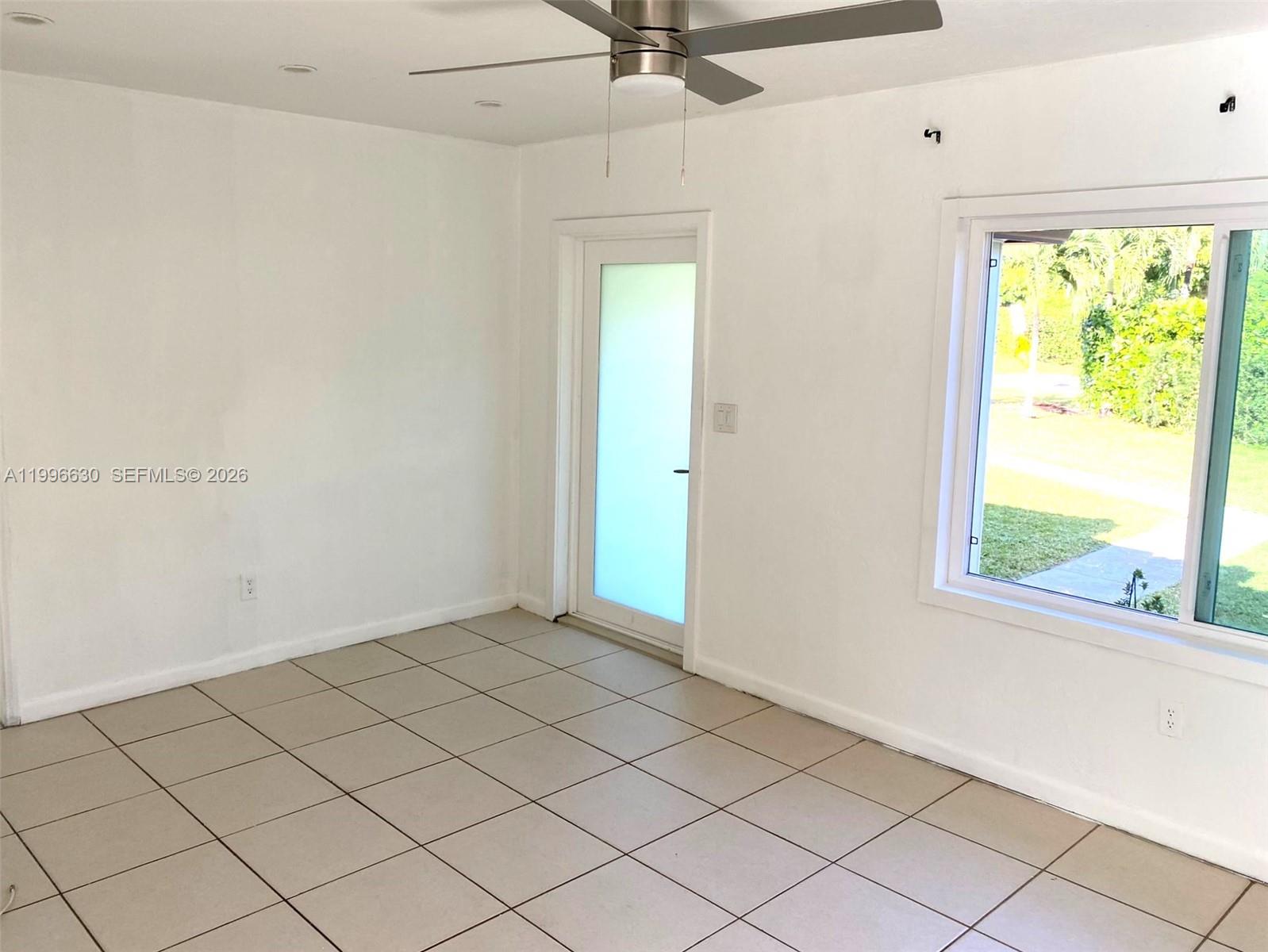 DAVIS ADDN TO BISC PARK V - Residential Lease