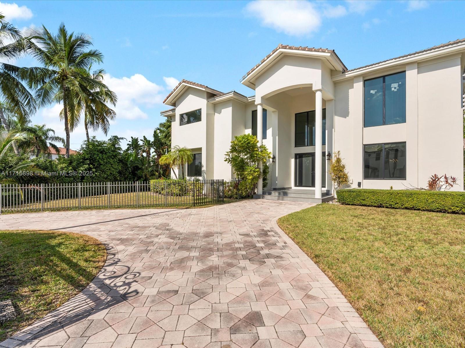EASTERN SHORES 1ST ADDN - Residential