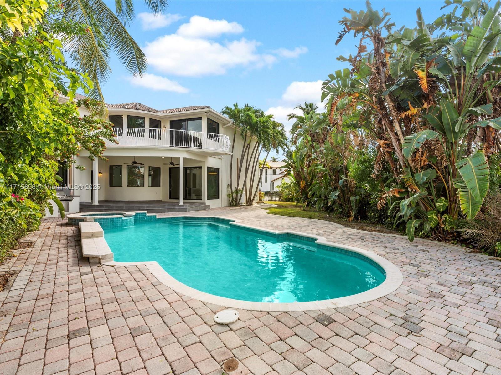 EASTERN SHORES 1ST ADDN - Residential
