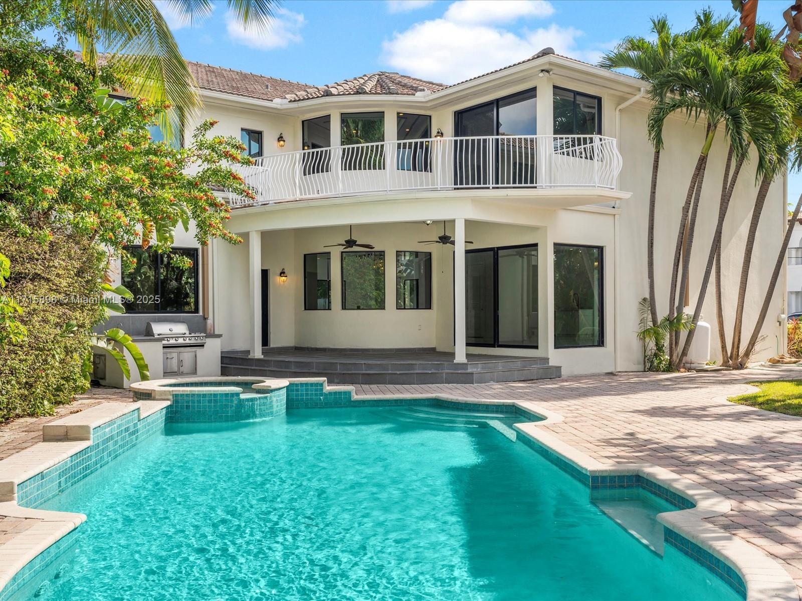EASTERN SHORES 1ST ADDN - Residential