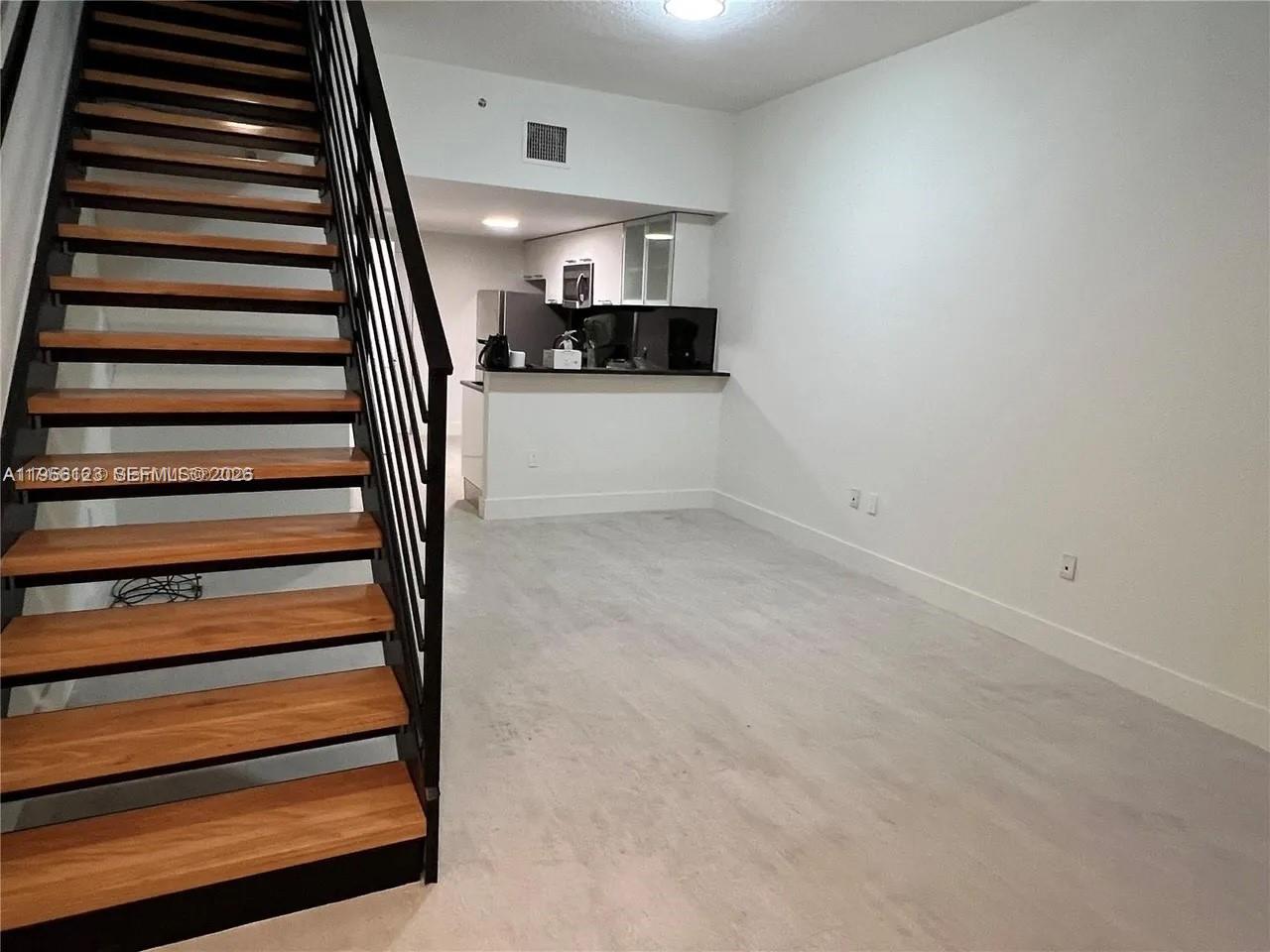 3339 Virginia St 133