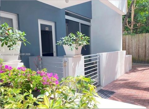 3339 Virginia St 133 Miami FL 33133