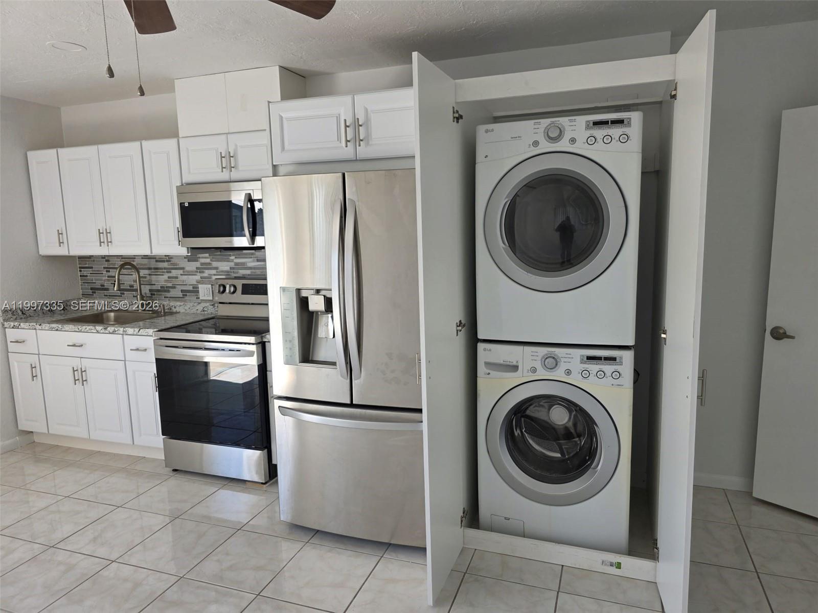 GREEN PARK SUB - Residential Lease