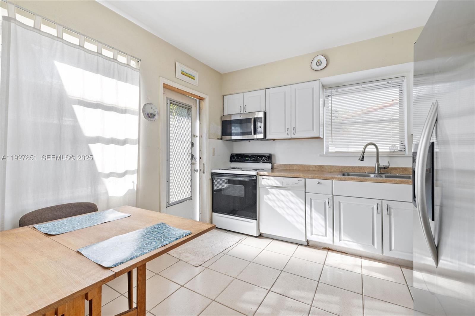 CORAL GATE SEC D - Residential