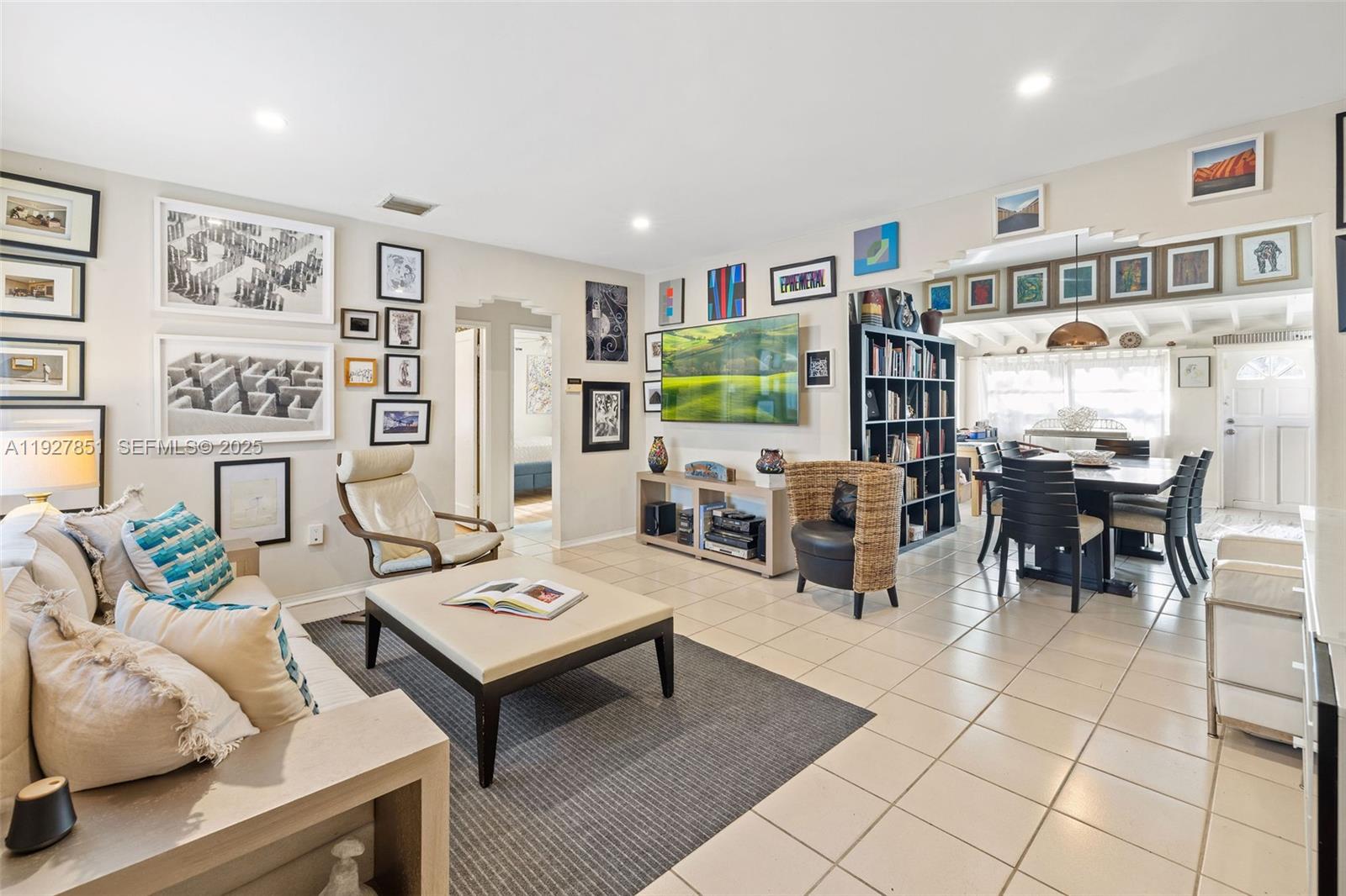 CORAL GATE SEC D - Residential