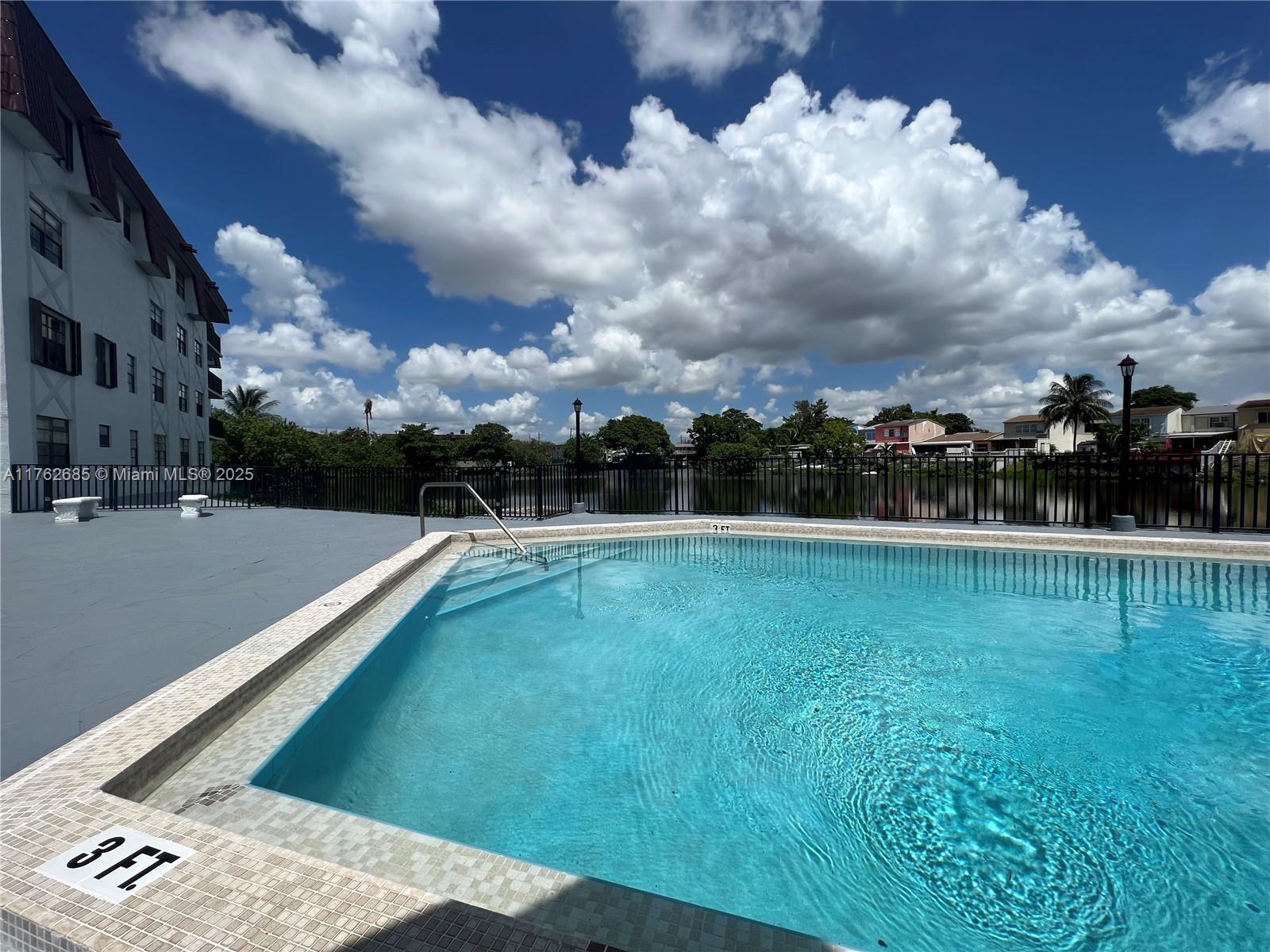 KINGS COVE CONDO - Residential