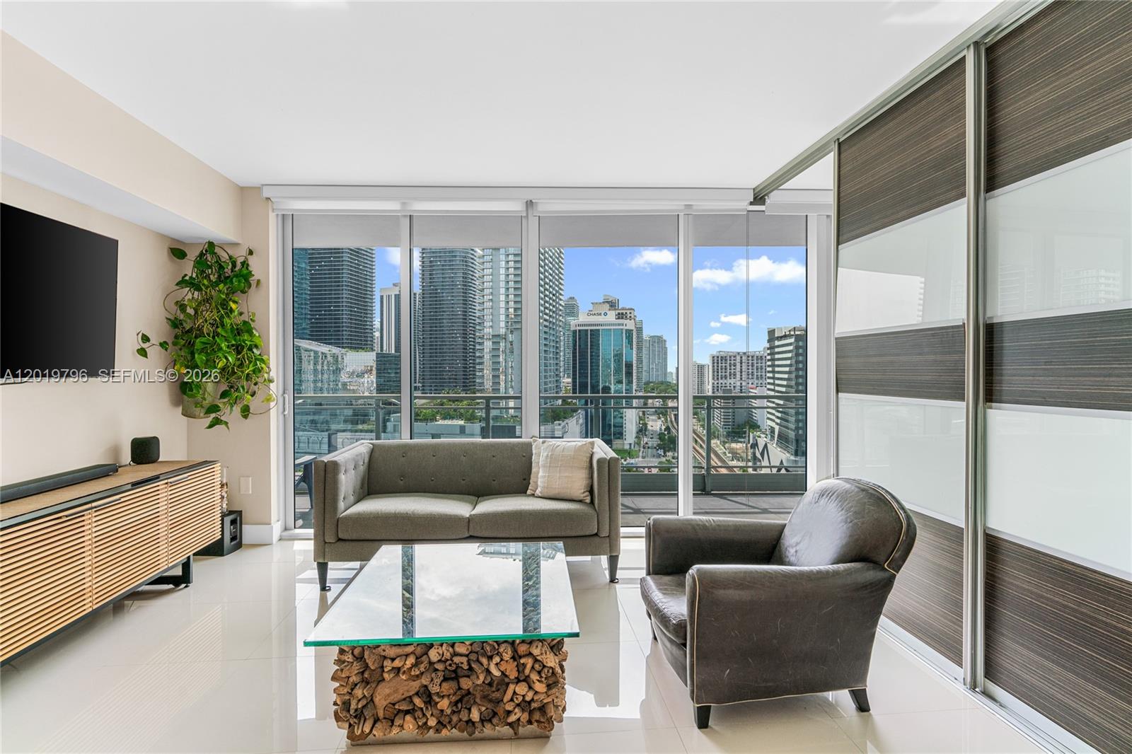 92 SW 3rd St 2104